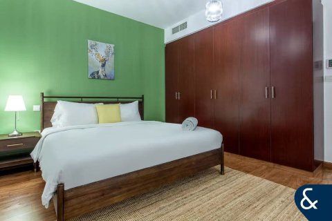 Huoneisto Jumeirah Beach Residence, Dubai, Arabiemiraatit 4 makuuhuonetta, 269 m2 № 667379 - kuva 6