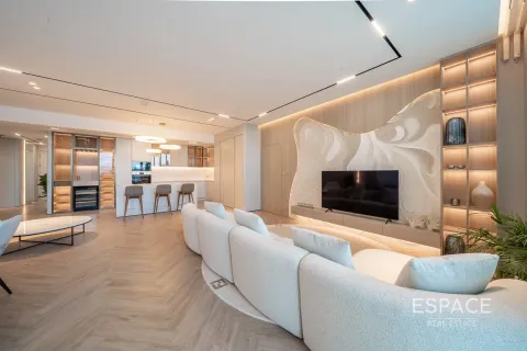 Lägenhet till försäljning i Palm Jumeirah, Dubai, UAE 2 sovrum, 227 kvm Nr. 649796 - fotografi 6