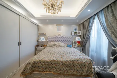 Βίλα σε Jumeirah Islands, Dubai, ΗΑΕ 5 υπνοδωμάτια, 989 τ.μ. Αρ. 649793 - φωτογραφία 14
