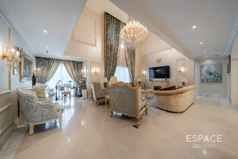 Βίλα σε Jumeirah Islands, Dubai, ΗΑΕ 5 υπνοδωμάτια, 989 τ.μ. Αρ. 649793 - φωτογραφία 3