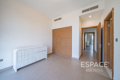 Βίλα σε Dubai Hills Estate, ΗΑΕ 5 υπνοδωμάτια, 413 τ.μ. Αρ. 649795 - φωτογραφία 15