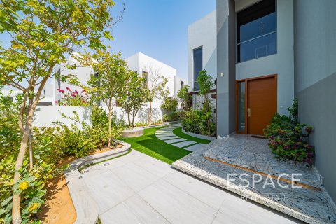 Βίλα σε Dubai Hills Estate, ΗΑΕ 5 υπνοδωμάτια, 413 τ.μ. Αρ. 649795 - φωτογραφία 18