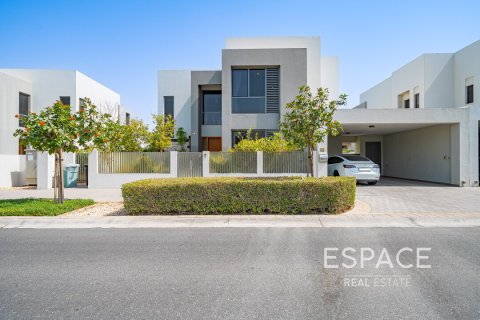 Βίλα σε Dubai Hills Estate, ΗΑΕ 5 υπνοδωμάτια, 413 τ.μ. Αρ. 649795 - φωτογραφία 20