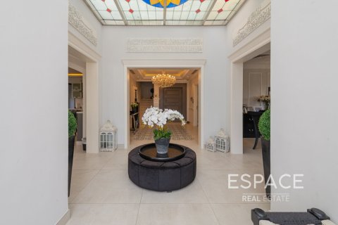 Vila di Meadows, Dubai, UEA 4 kamar tidur, 332 m2 nomor 649791 - foto 5