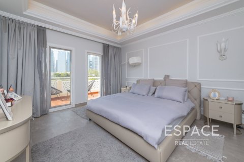Vila di Meadows, Dubai, UEA 4 kamar tidur, 332 m2 nomor 649791 - foto 14