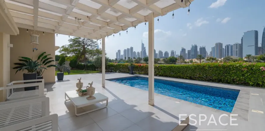Vila di Meadows, Dubai, UEA 4 kamar tidur, 332 m2 nomor 649791