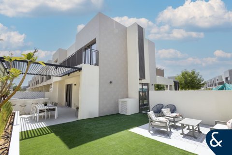 Vila di Dubai South (Dubai World Central), Dubai, UEA 4 kamar tidur, 325 m2 nomor 667307 - foto 1