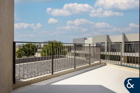 Vila di Dubai South (Dubai World Central), Dubai, UEA 4 kamar tidur, 325 m2 nomor 667307 - foto 16