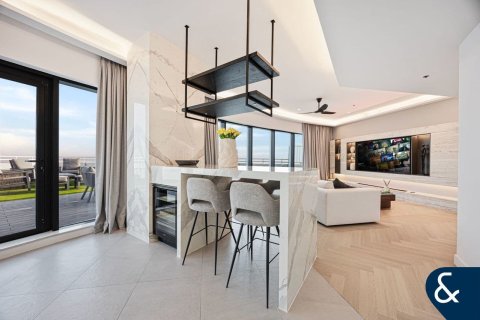 Penthaus u THE TORCH u Dubai Marina, UAE 3 spavaćih soba, 505 m2 Br. 671601 - fotografija 1