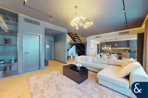 Apartman u AZURE RESIDENCES u gradu Palm Jumeirah, Dubai, UAE 4 spavaće sobe, 236 m2 Br. 671597 - Slika 2