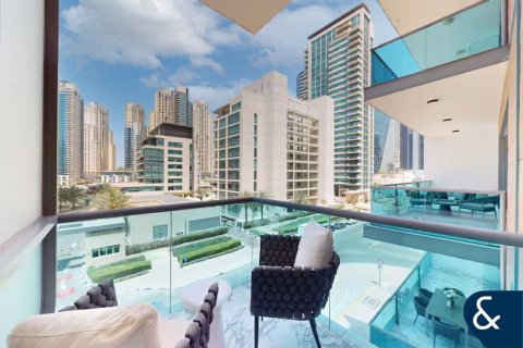Apartman u AZURE RESIDENCES u gradu Palm Jumeirah, Dubai, UAE 4 spavaće sobe, 236 m2 Br. 671597 - Slika 19