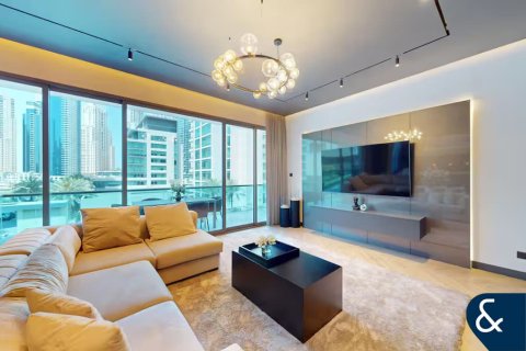 Apartman u AZURE RESIDENCES u gradu Palm Jumeirah, Dubai, UAE 4 spavaće sobe, 236 m2 Br. 671597 - Slika 4