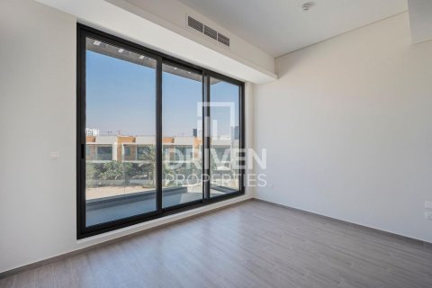 Villa te huur in Al Furjan, Dubai, VAE 6 slaapkamers, 599.97 vr.m., nr 757107 - foto 13
