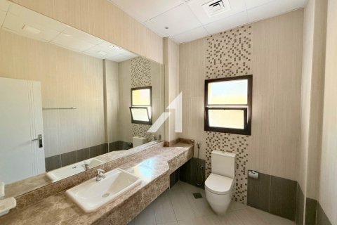 Зняти в оренду віллу в Аль-Барша, Дубай, ОАЕ 6 спалень, 471м2, № 686612 - фото 20