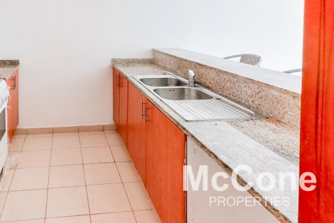 Apartmen di Greens, Dubai, UAE 2 bilik tidur, 138.33 meter persegi № 587261 - foto 5