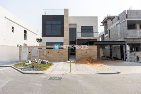 Vila v Al Shamkha, Abu Dhabi, SAE 4 spálne, 510 m2 č. 659840 - Fotografia 3