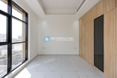 Vila v Al Shamkha, Abu Dhabi, SAE 4 spálne, 510 m2 č. 659840 - Fotografia 6