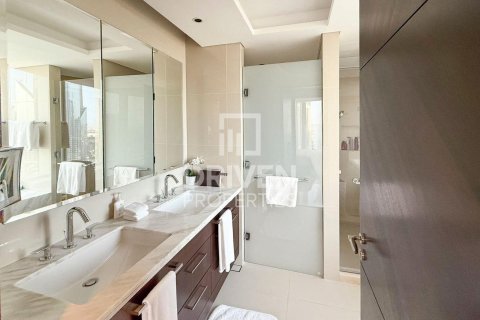 Apartman u gradu Downtown Dubai (Downtown Burj Dubai), Dubai, UAE 3 spavaće sobe, 187.76 m2 Br. 745240 - Slika 15