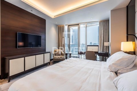 Appartement te huur in Downtown Dubai (Downtown Burj Dubai), Dubai, VAE 2 slaapkamers, 157.94 vr.m., nr 745235 - foto 9