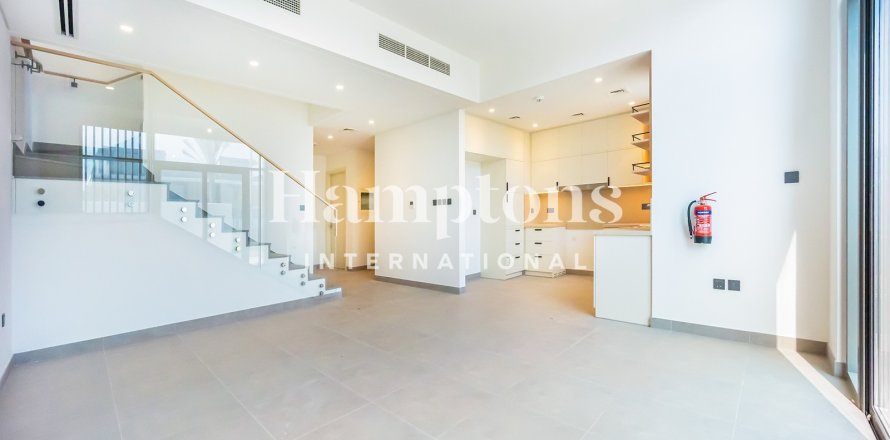 Stadthaus in Arabian Ranches 3, Dubai, VAE: 4 Schlafzimmer, 249.537 m2 Nr. 692030