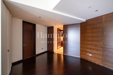 Apartmán v Burj Khalifa, Dubai, SAE 1 spálňa, 101.81982994 m2 č. 692032 - Fotografia 15