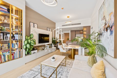 Apartment in Dubai, UAE 2 bedrooms, 105 sq.m. № 659387 - photo 8