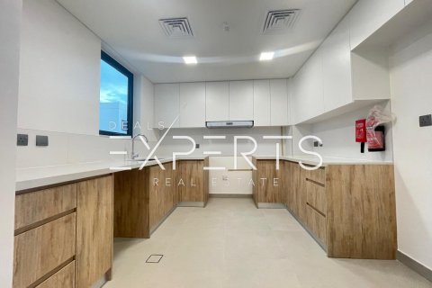 Vila na Yas Island, Abu Dhabi, SAE 4 ložnice, 315 m² Č.: 566224 - fotografie 14