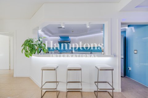 Wohnung zur Miete in Palm Jumeirah, Dubai, VAE 3 Schlafzimmer, 204.56961891 m2 Nr. 693471 - Foto 8