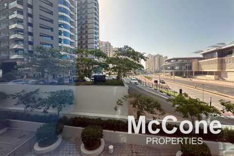 Palm Jumeirah, Dubai, UAE의 판매용 아파트 29.36제곱미터 번호 587506 - 사진 11