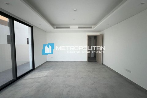 Huvila Saadiyat Island, Abu Dhabi, Arabiemiraatit 4 makuuhuonetta, 629.3 m2 № 651892 - kuva 10