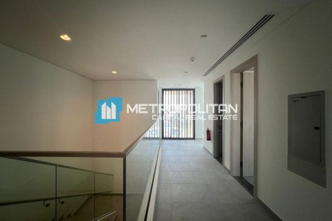 Huvila Saadiyat Island, Abu Dhabi, Arabiemiraatit 4 makuuhuonetta, 629.3 m2 № 651892 - kuva 13