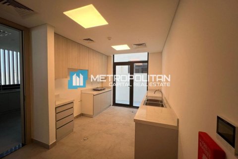 Huvila Saadiyat Island, Abu Dhabi, Arabiemiraatit 4 makuuhuonetta, 629.3 m2 № 651892 - kuva 21