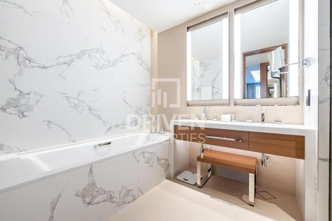 Downtown Dubai (Downtown Burj Dubai), Dubai, UAE의 임대용 아파트 침실 2개, 116.87제곱미터 번호 744939 - 사진 15