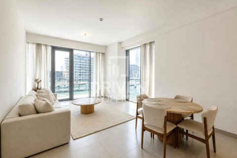 Apartment in Al Wasl, Dubai, UAE 2 bedrooms, 137.96 sq.m. № 745006