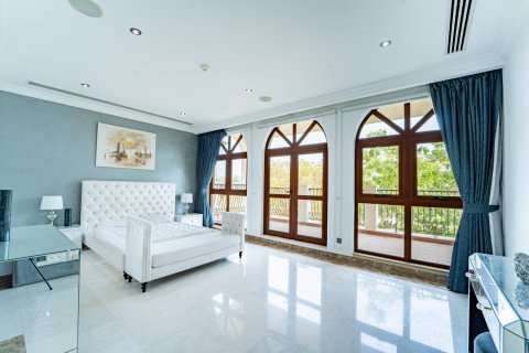 Villa til salgs i Dubai, Emiratene 5 soverom, 640 kvm Nr. 758484 - Foto 18