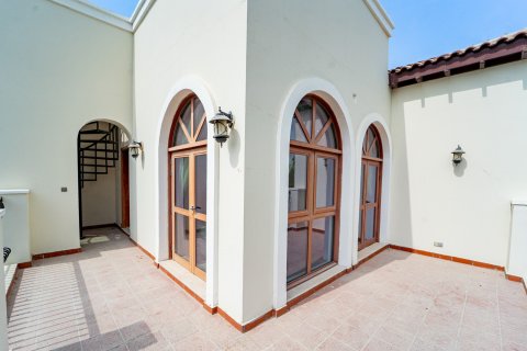 Villa til salgs i Dubai, Emiratene 5 soverom, 640 kvm Nr. 758484 - Foto 30