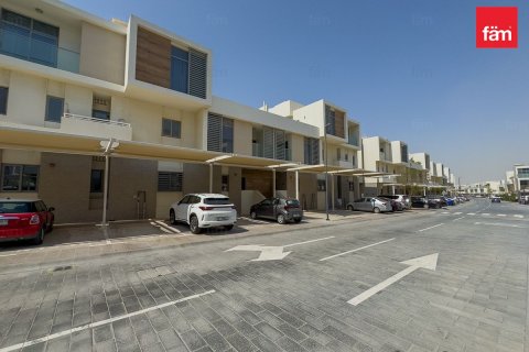 Townhouse sa Dubai, UAE 2 silid-tulugan, 173.4 sq.m. № 645884 - larawan 21
