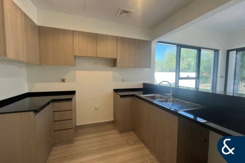 Řadový dům v DAMAC Hills (Akoya by DAMAC), Dubai, SAE 4 ložnice, 197 m² Č.: 666489 - fotografie 4