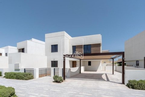 Willa do wynajęcia w Yas Island, Abu Dhabi, ZEA 5 sypialnie, 469.72 mkw., nr 753598 - zdjęcie 2