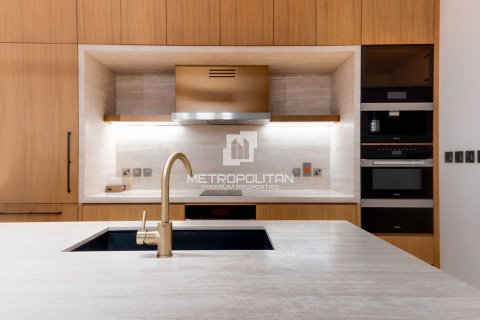 Apartamento para arrendamento em Jumeirah, Dubai, EAU 3 quartos, 267 m2 № 433033 - foto 6