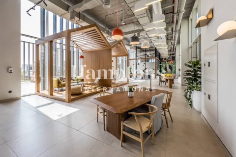 Apartment til leje i Dubai Hills Estate, Dubai, UAE 2 soveværelser, 67.74022245 kvm № 660652 - foto 17