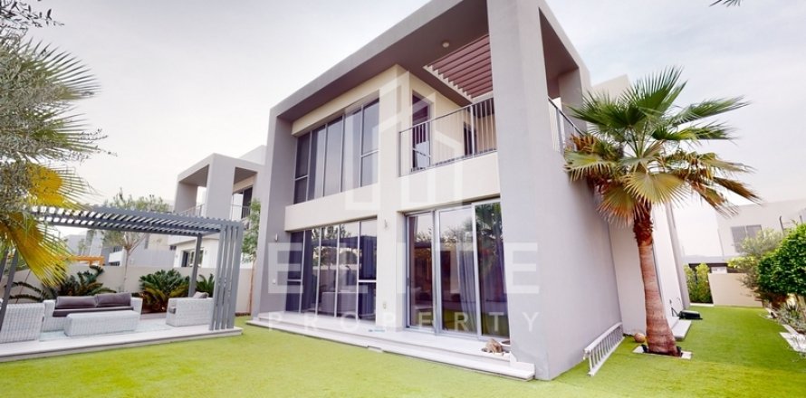 Villa in Dubai Hills Estate, Dubai, UAE 4 bedrooms № 620201
