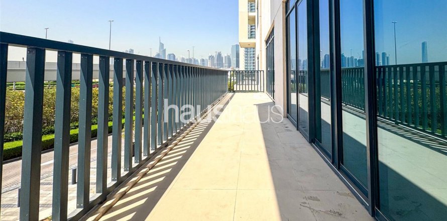Appartamento a The Hills, Dubai, EAU 2 camere da letto, 132 mq. № 626862