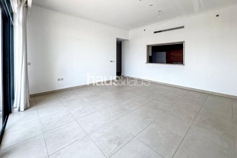 Appartamento in affitto a The Hills, Dubai, EAU 2 camere da letto, 132 mq. № 626862 - foto 3