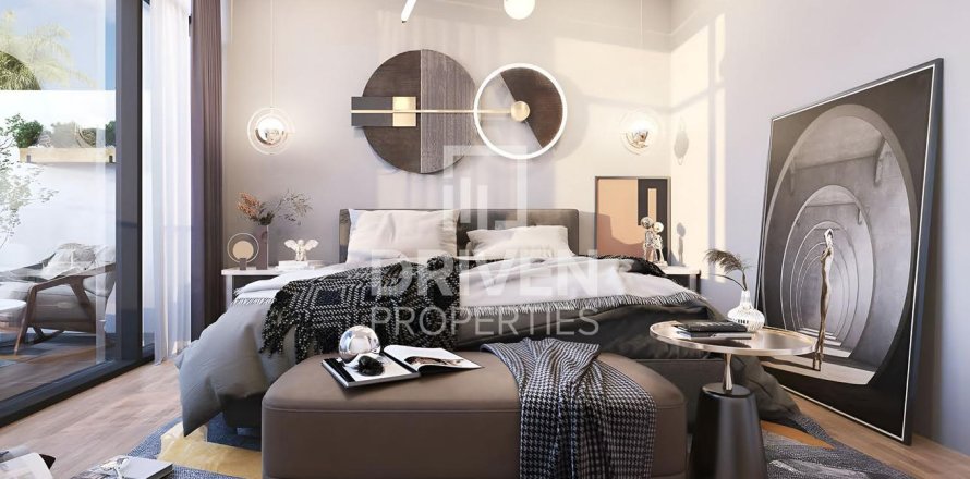 Vilă în Dubai Investment Park, Dubai, EAU 4 dormitoare, 258 mp.  №654160