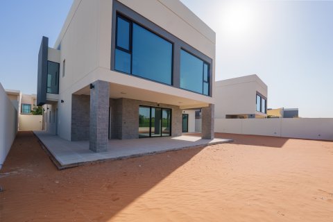 Vila na Yas Island, Abu Dhabi, UAE 4 spavaćih soba, 646.98 m2 Br. 750676 - fotografija 14