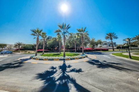 Jebel Ali, Dubai, संयुक्त अरब अमीरात में विला, 4 बेडरूम, 290.04 वर्ग मीटर, संख्या 750705 - फ़ोटो 25