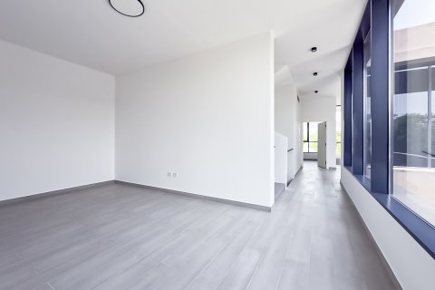 Tilal City, Sharjah, UAE의 판매용 빌라 침실 5개, 509.29제곱미터 번호 749297 - 사진 18