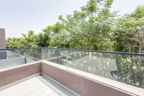 Tilal City, Sharjah, UAE의 판매용 빌라 침실 5개, 509.29제곱미터 번호 749297 - 사진 23