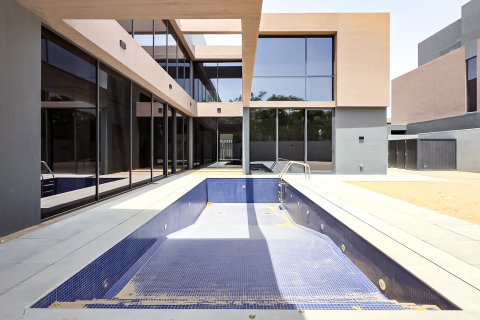 Tilal City, Sharjah, UAE의 판매용 빌라 침실 5개, 509.29제곱미터 번호 749297 - 사진 3